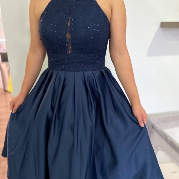 Prom dress/ wedding guest dress - Picture 3 of 5